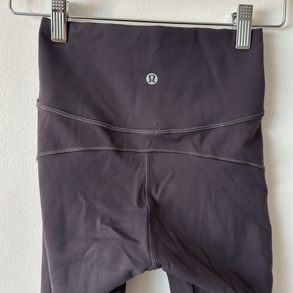 Lululemon 2 In Movement 7/8 Tight *Everlux 25" in Vintage Grape - Picture 9 of 12